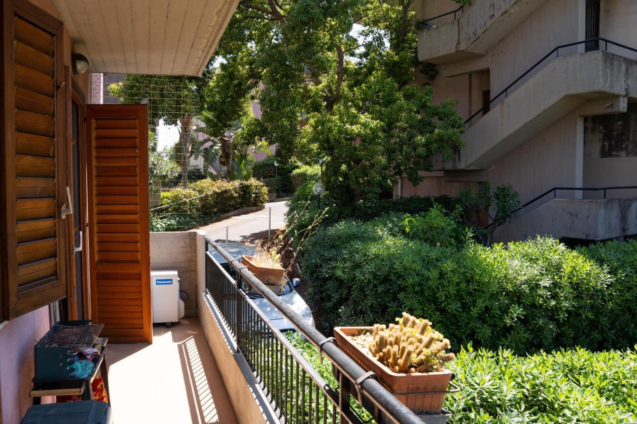 Elegant Apartment In Residence With Pool Acireale Dış mekan fotoğraf