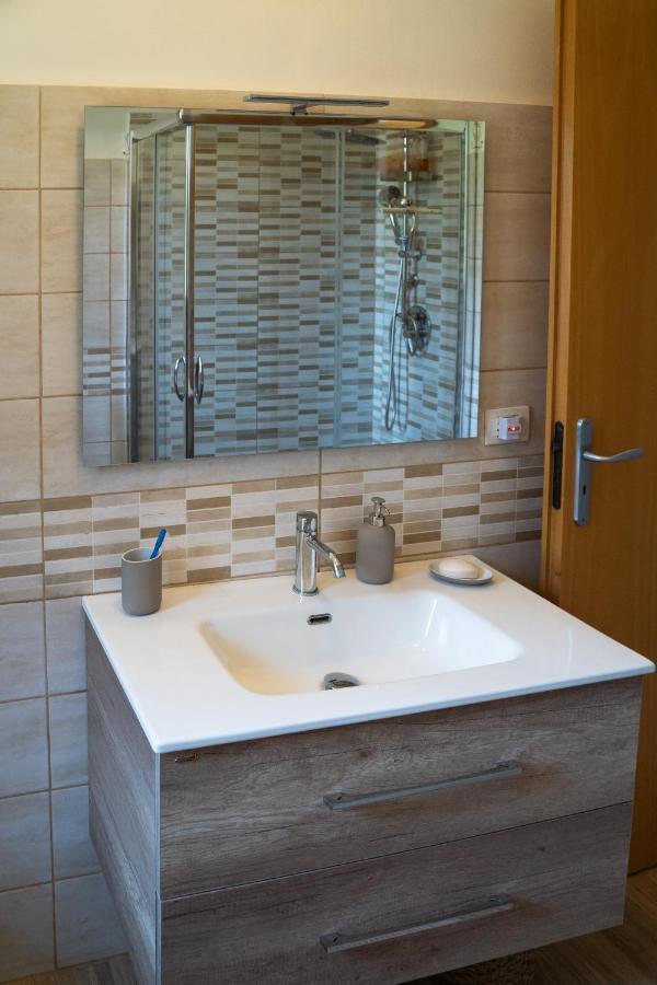 Elegant Apartment In Residence With Pool Acireale Dış mekan fotoğraf
