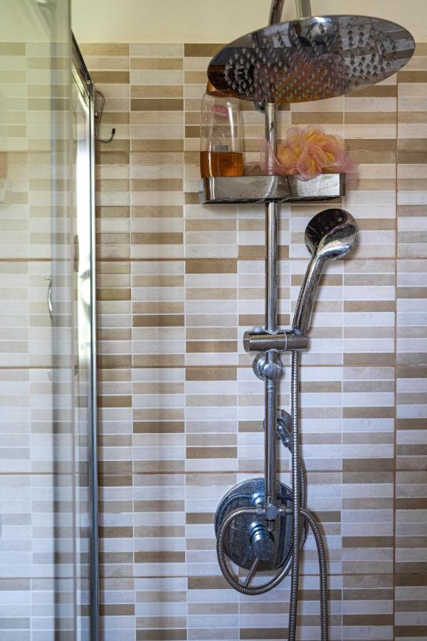 Elegant Apartment In Residence With Pool Acireale Dış mekan fotoğraf